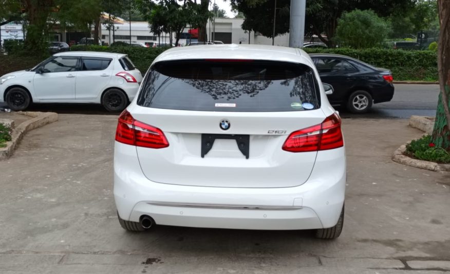 BMW 218I